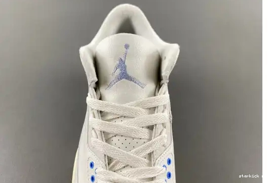 CT8532-101  Jordan Air  3 CT8532-101 “Lucky Shorts” 0702